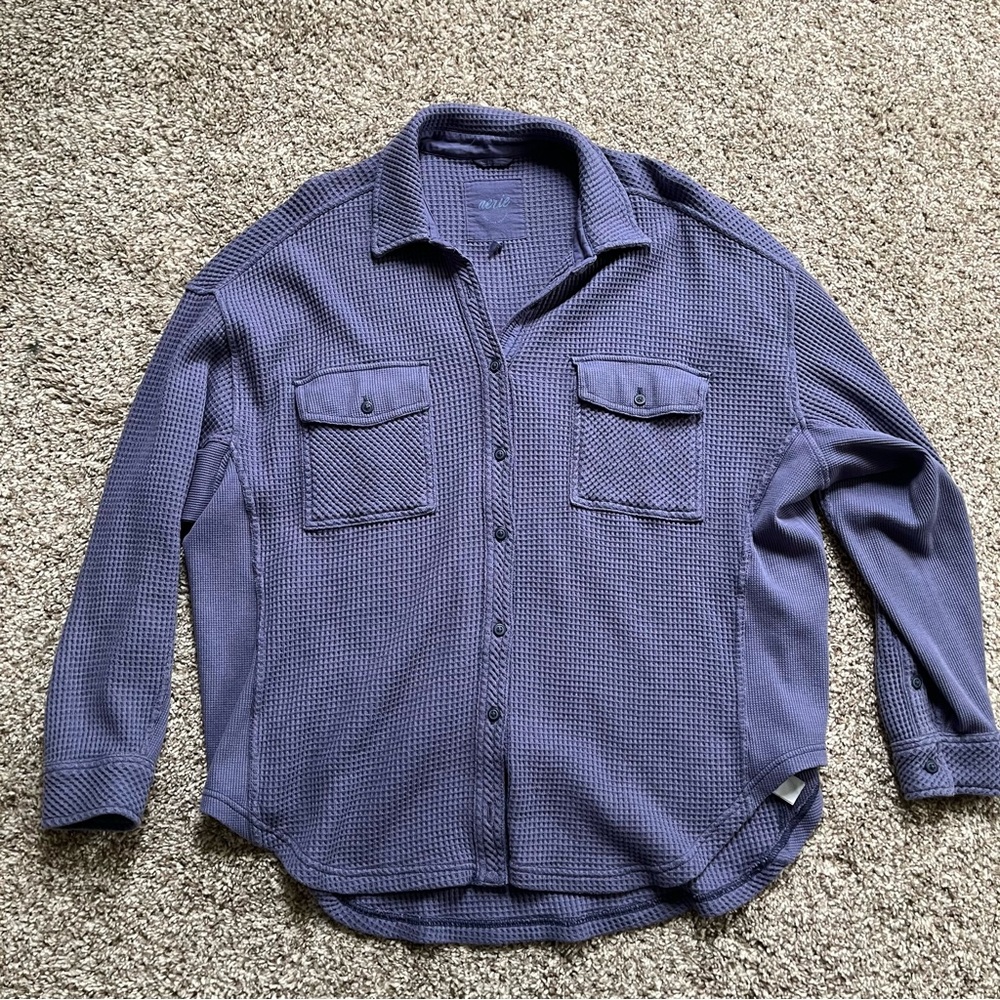 aerie women's Waffle Knit Button-Up Jacket in Navy Size Small